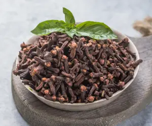 Cloves